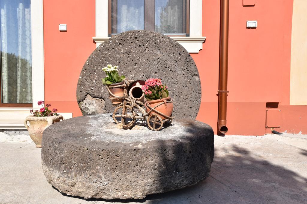 Вилла Il Vecchio Frantoio Аугуста Экстерьер фото
